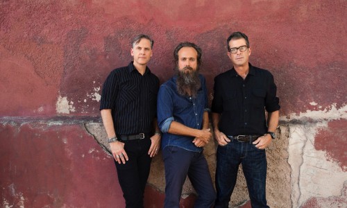 Il Festival dell'Anfiteatro del Vittoriale Tener-a-mente annuncia Calexico and Iron&Wine in concerto, mart 23 luglio, Anfiteatro del Vittoriale, Gardone Riviera (BS).